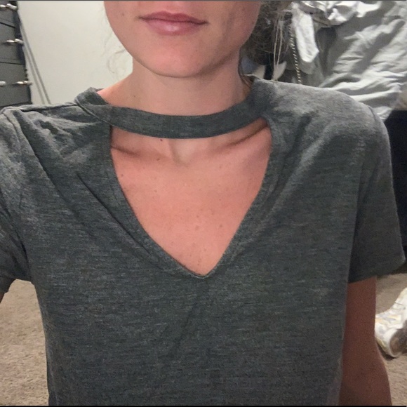 Top - Picture 2 of 4